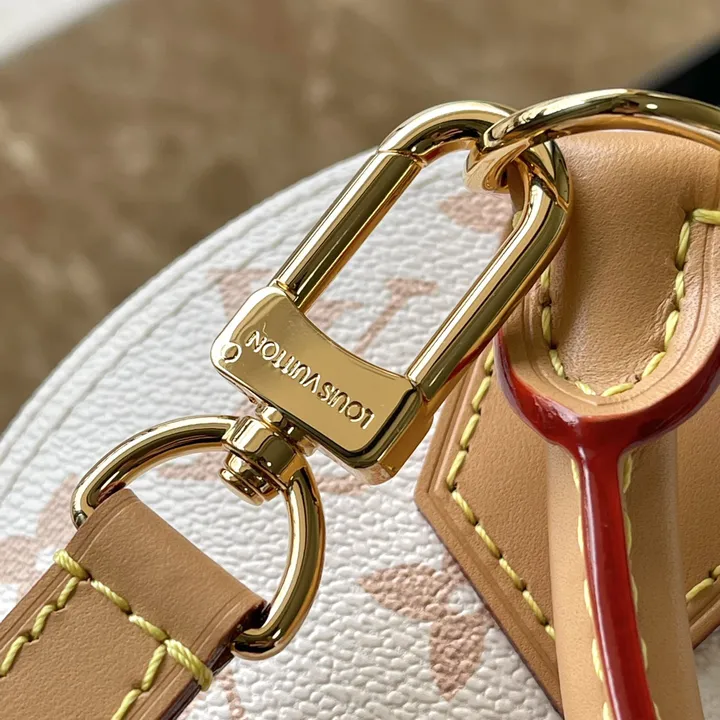 スーパーコピー ルイヴィトン キーホルダー