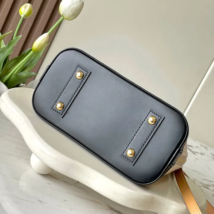 スーパーコピー ルイヴィトン キーホルダー