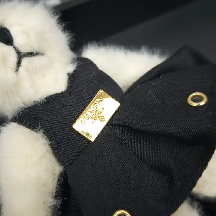 スーパーコピー プラダ キーホルダー