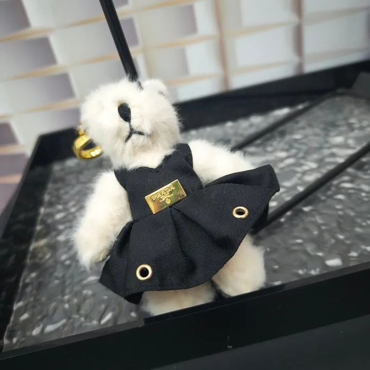 スーパーコピー プラダ キーホルダー