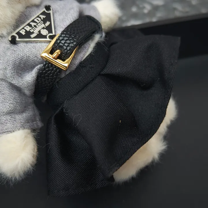 スーパーコピー プラダ キーホルダー