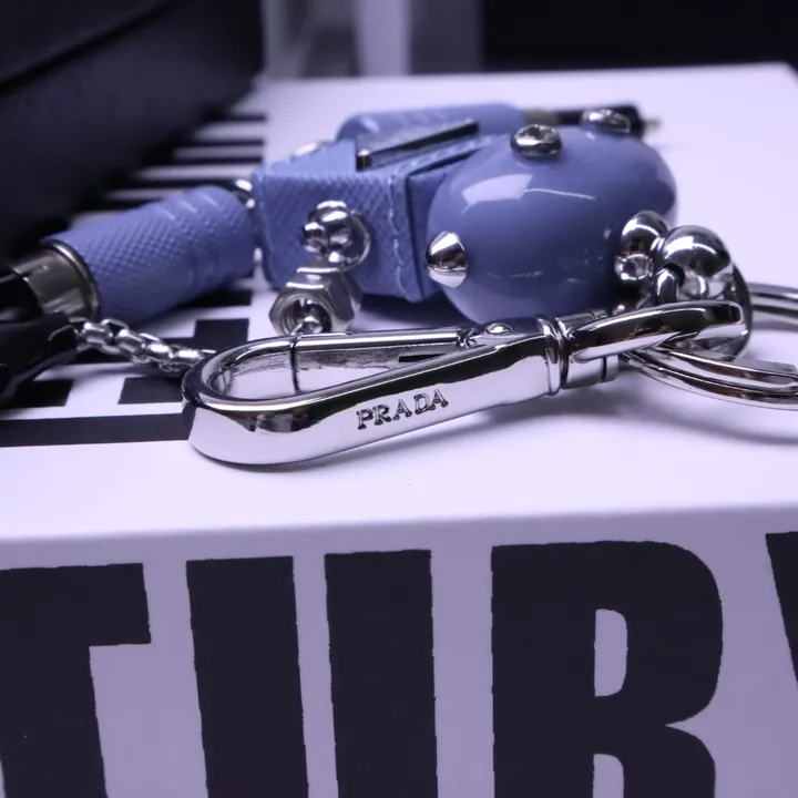 スーパーコピー プラダ キーホルダー