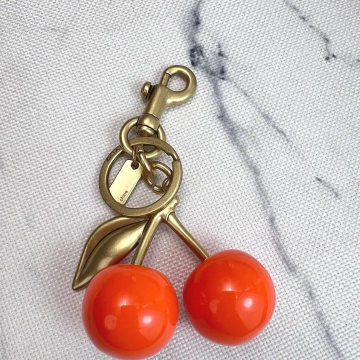 スーパーコピー ヴェルサーチ キーホルダー