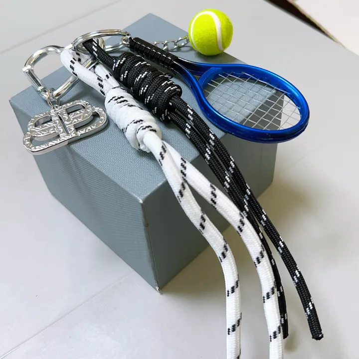 スーパーコピー バレンシアガ キーホルダー