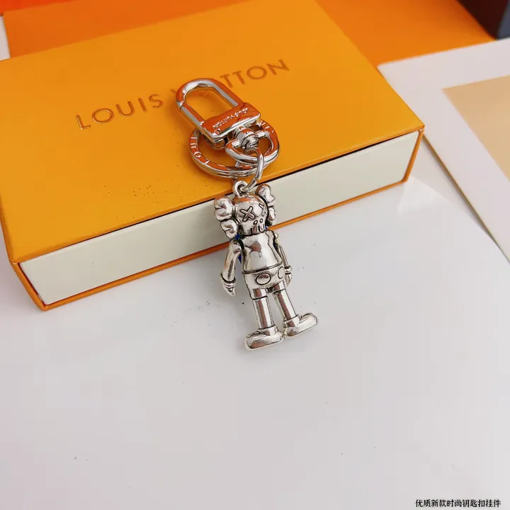 スーパーコピー ミュウミュウ キーホルダー