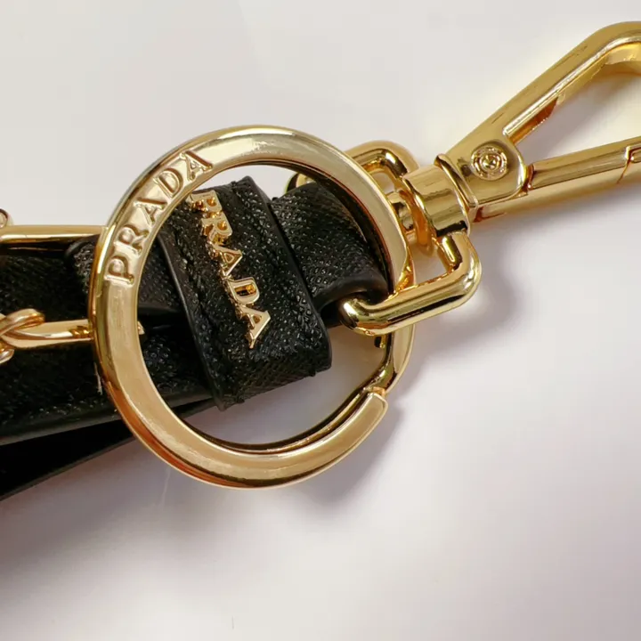 スーパーコピー プラダ キーホルダー