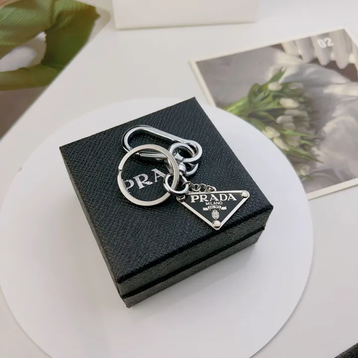 スーパーコピー プラダ キーホルダー