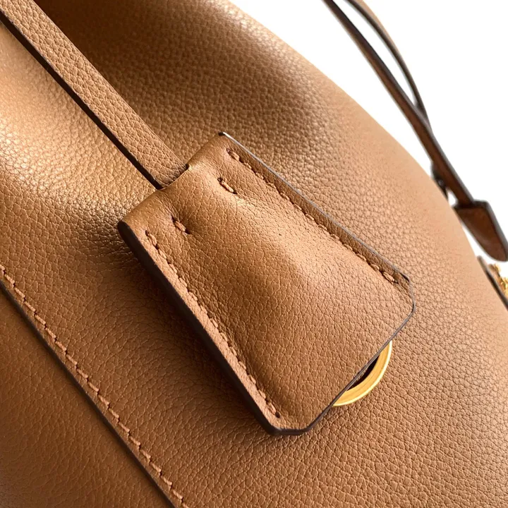 スーパーコピー プラダ キーホルダー