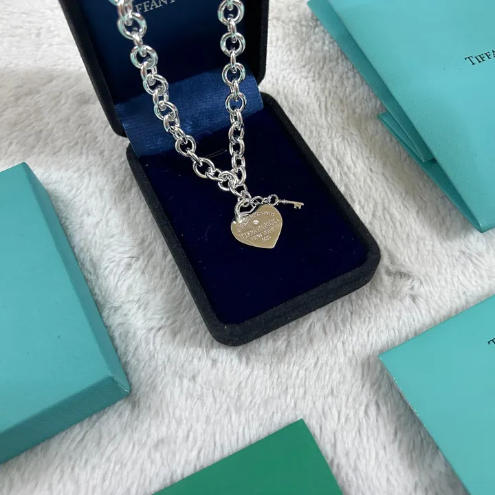 スーパーコピー ティファニー キーホルダー