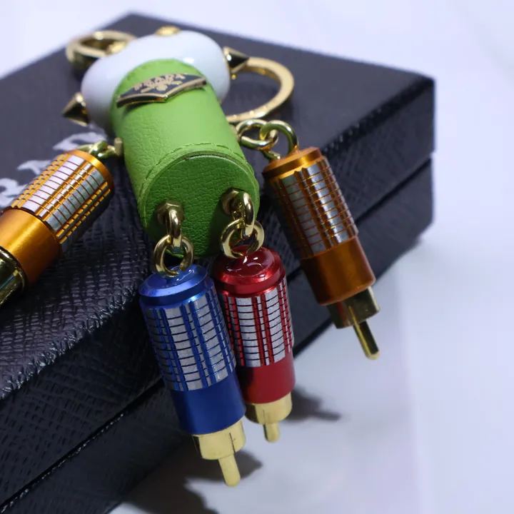 スーパーコピー プラダ キーホルダー