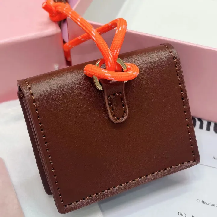 スーパーコピー ミュウミュウ キーホルダー