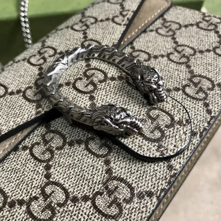 スーパーコピー ルイヴィトン キーホルダー