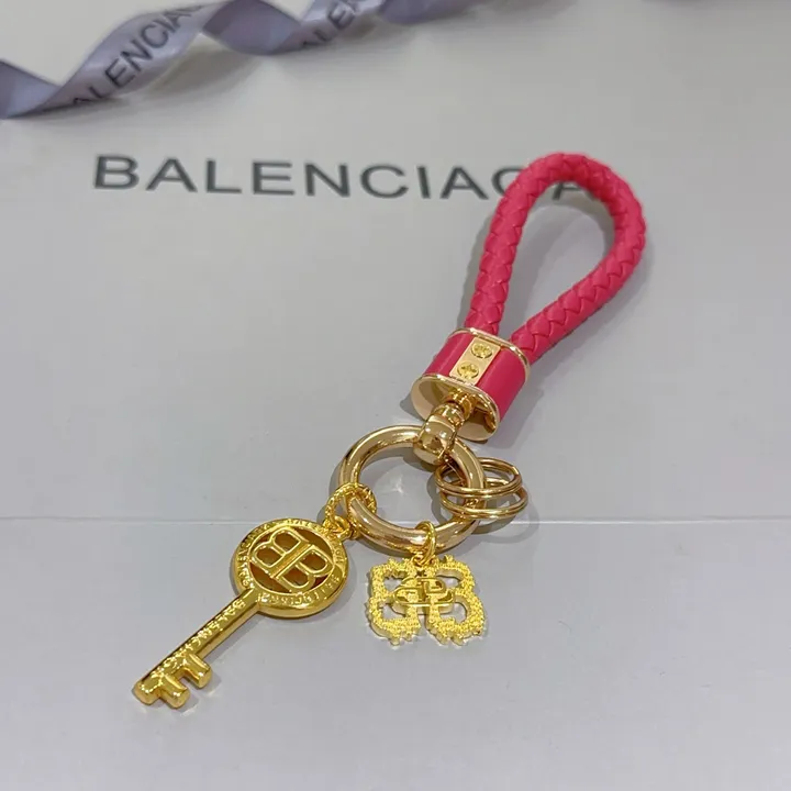 スーパーコピー バレンシアガ キーホルダー