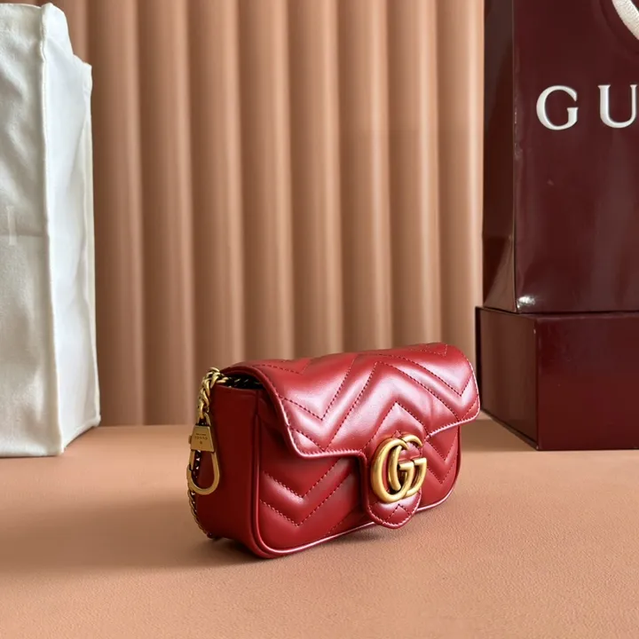 スーパーコピー グッチ キーホルダー