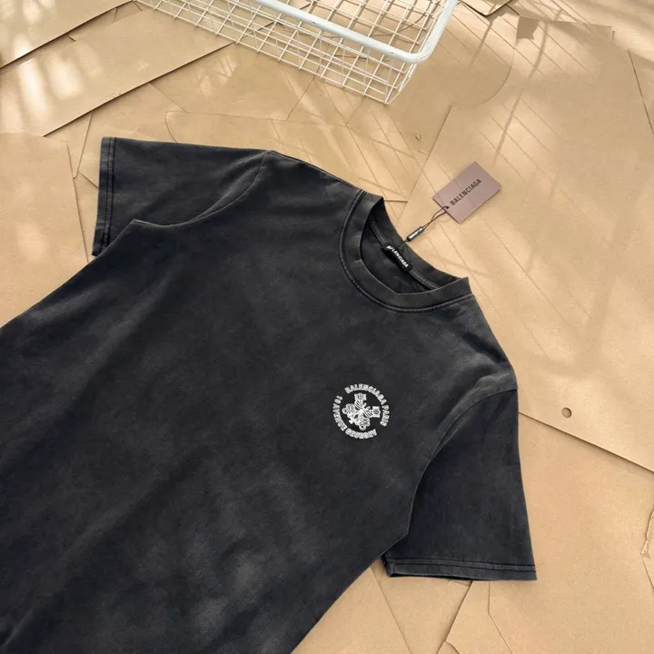 スーパーコピー バレンシアガ キーホルダー