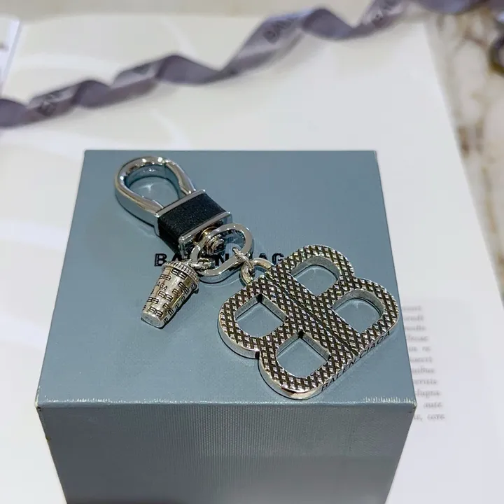 スーパーコピー ディオール キーホルダー