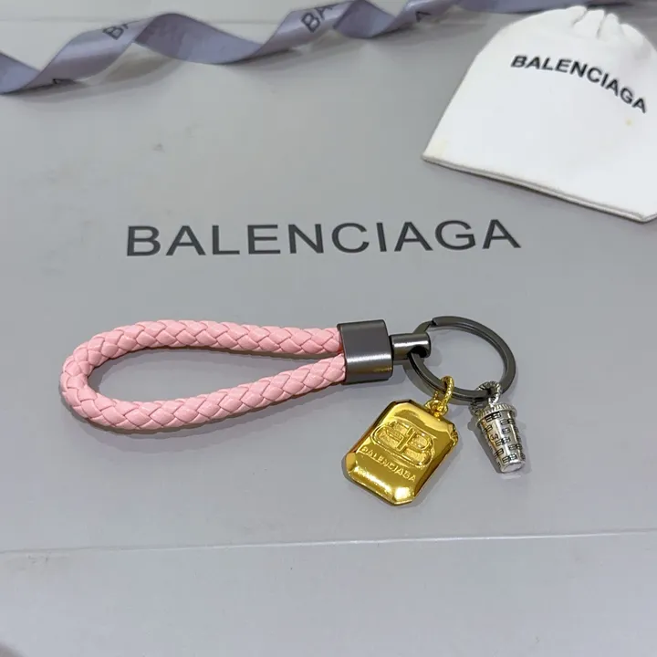 スーパーコピー バレンシアガ キーホルダー