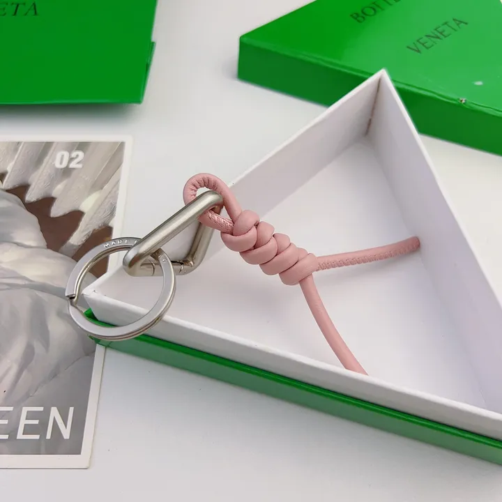 スーパーコピー ボッテガ ヴェネタ キーホルダー