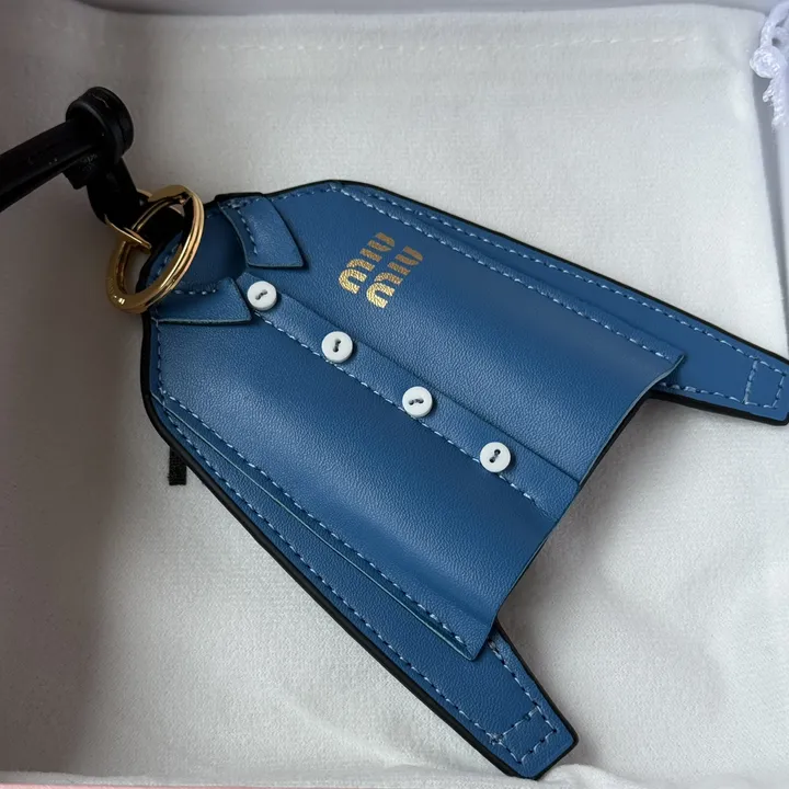 スーパーコピー ミュウミュウ キーホルダー