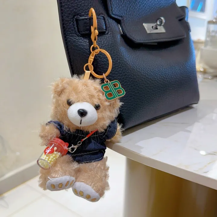 スーパーコピー バレンシアガ キーホルダー