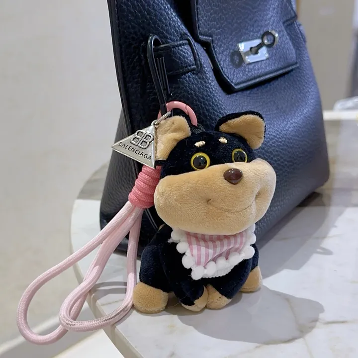 スーパーコピー バレンシアガ キーホルダー