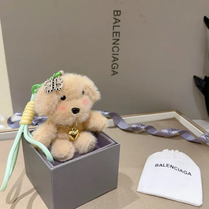 スーパーコピー バレンシアガ キーホルダー