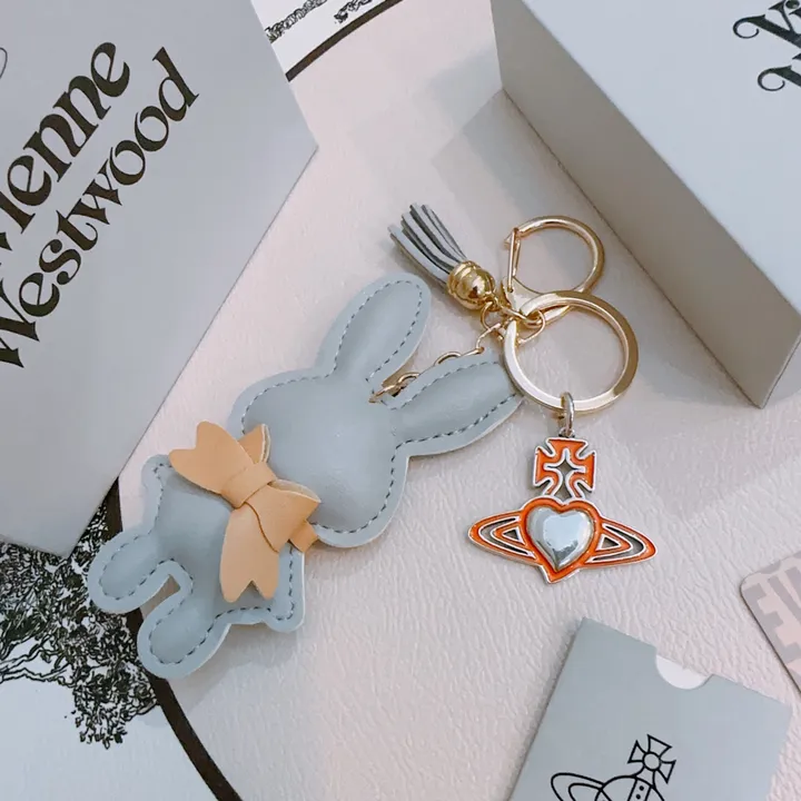 スーパーコピー クリスチャン・ルブタン キーホルダー