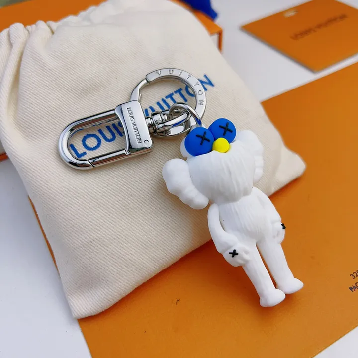 スーパーコピー ミュウミュウ キーホルダー