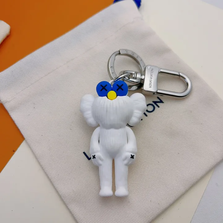 スーパーコピー ミュウミュウ キーホルダー