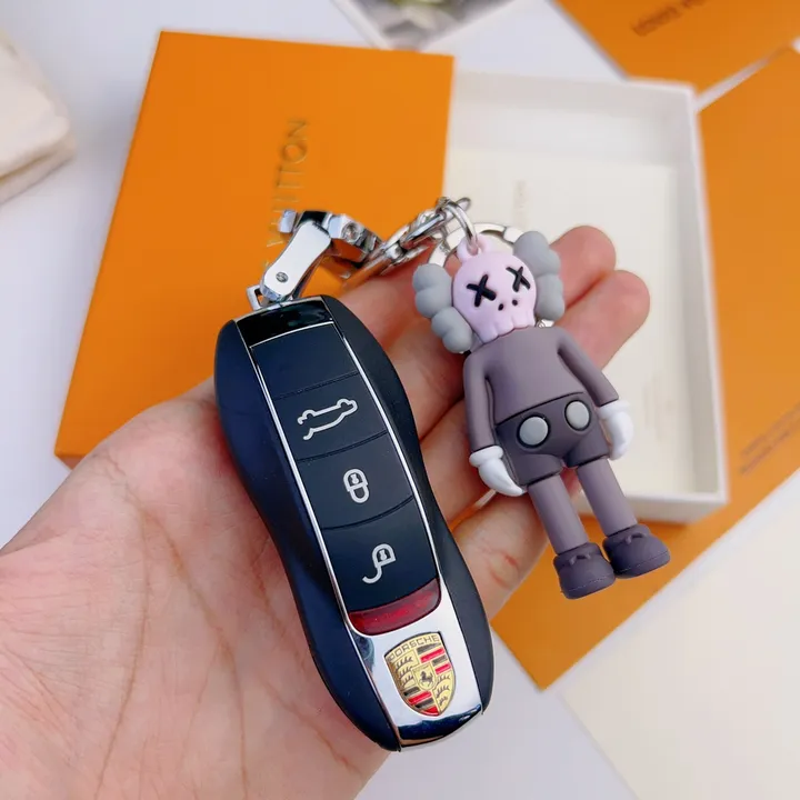 スーパーコピー ミュウミュウ キーホルダー