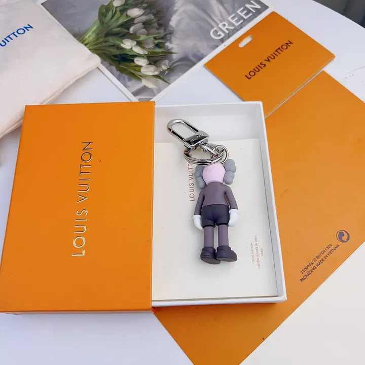 スーパーコピー ミュウミュウ キーホルダー