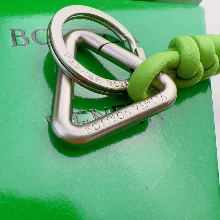 スーパーコピー ボッテガ ヴェネタ キーホルダー