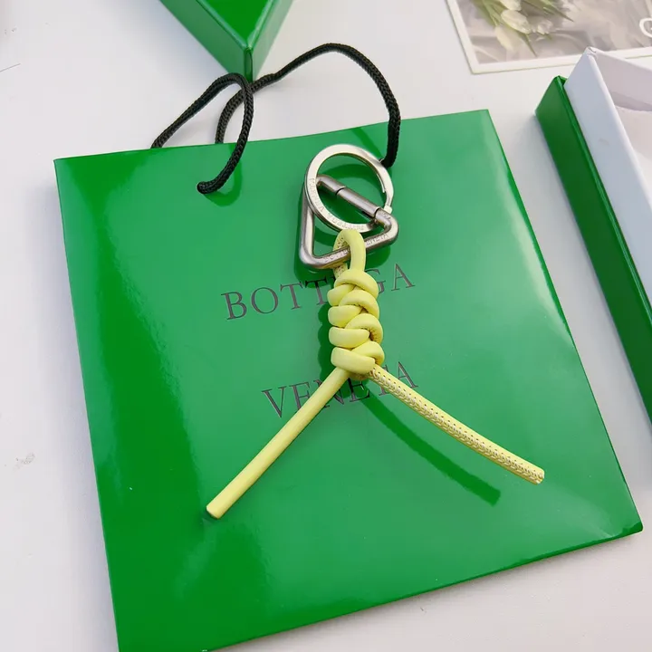 スーパーコピー ボッテガ ヴェネタ キーホルダー