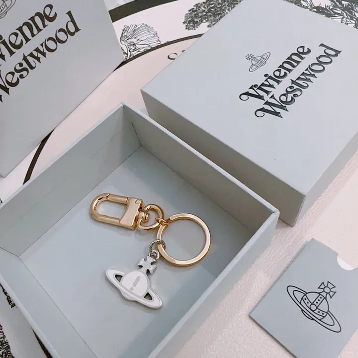 スーパーコピー ヴィヴィアン・ウエストウッド キーホルダー
