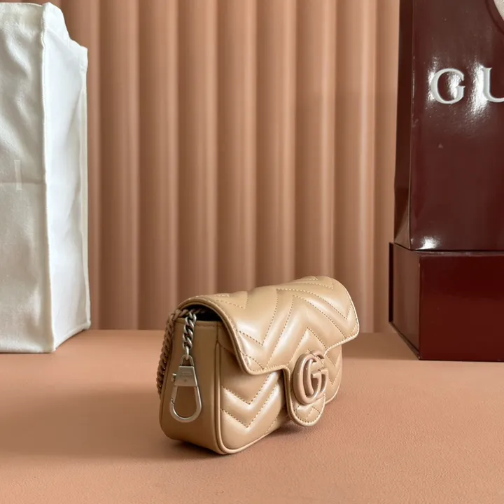 スーパーコピー グッチ キーホルダー