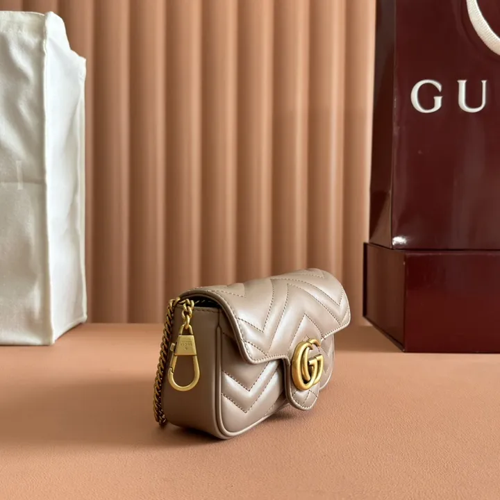 スーパーコピー グッチ キーホルダー