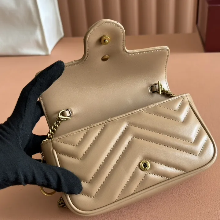 スーパーコピー グッチ キーホルダー