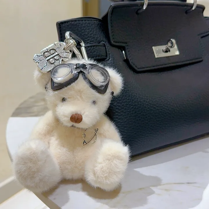 スーパーコピー バレンシアガ キーホルダー