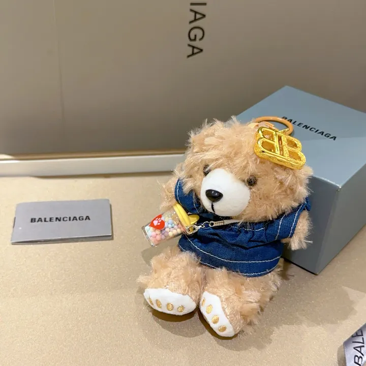 スーパーコピー バレンシアガ キーホルダー