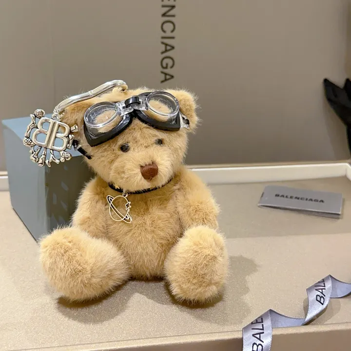 スーパーコピー バレンシアガ キーホルダー