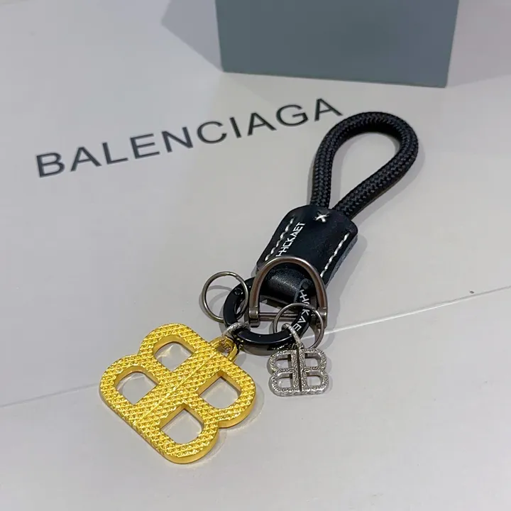 スーパーコピー バレンシアガ キーホルダー