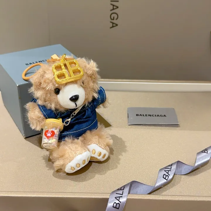 スーパーコピー バレンシアガ キーホルダー