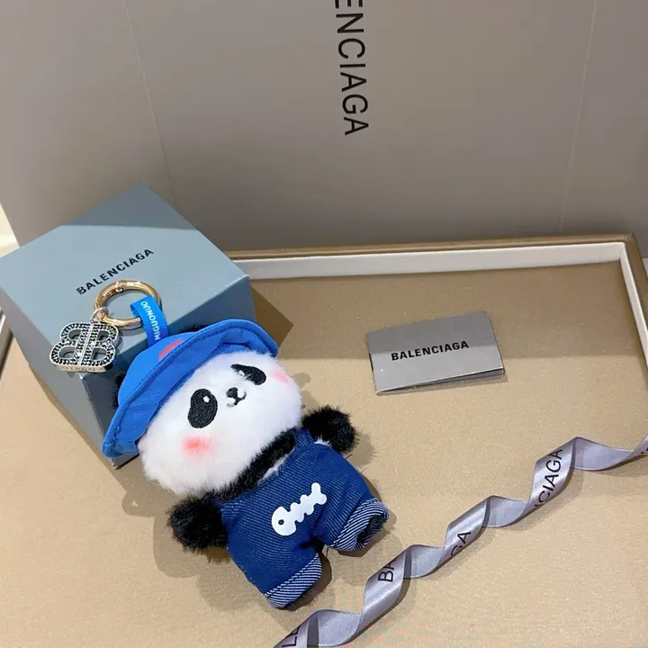 スーパーコピー バレンシアガ キーホルダー