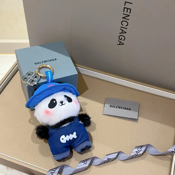 スーパーコピー バレンシアガ キーホルダー