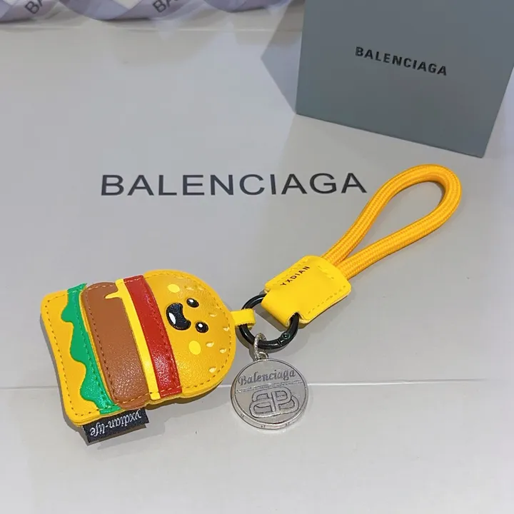 スーパーコピー バレンシアガ キーホルダー