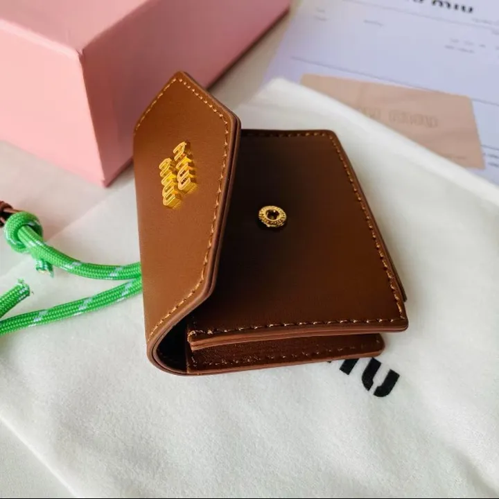 スーパーコピー ミュウミュウ キーホルダー