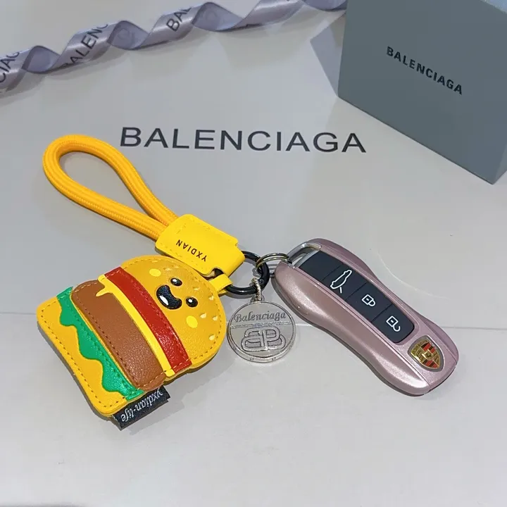 スーパーコピー バレンシアガ キーホルダー