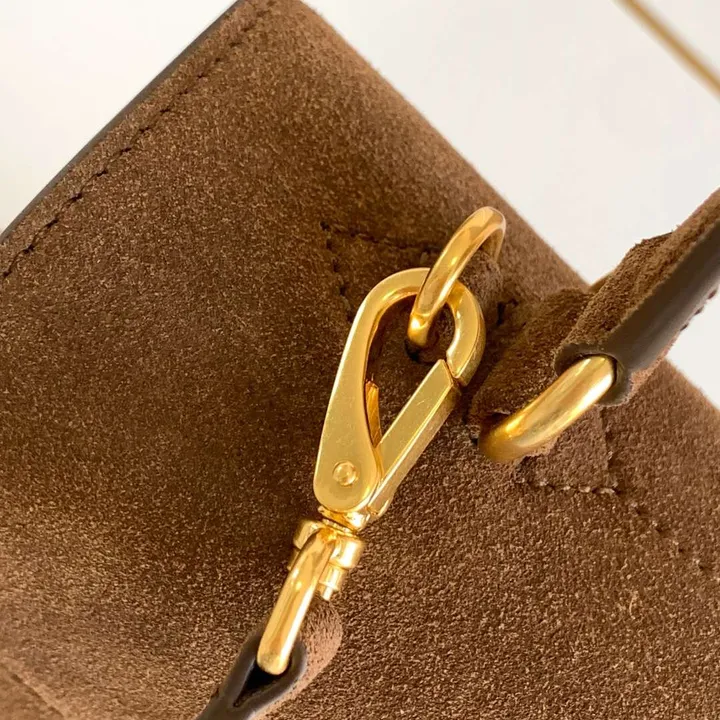 スーパーコピー プラダ キーホルダー