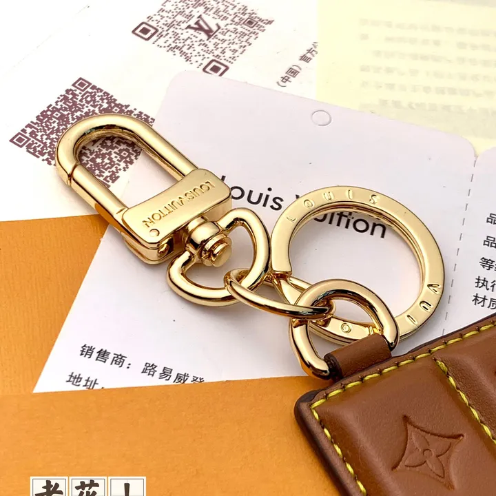 スーパーコピー ルイヴィトン キーホルダー