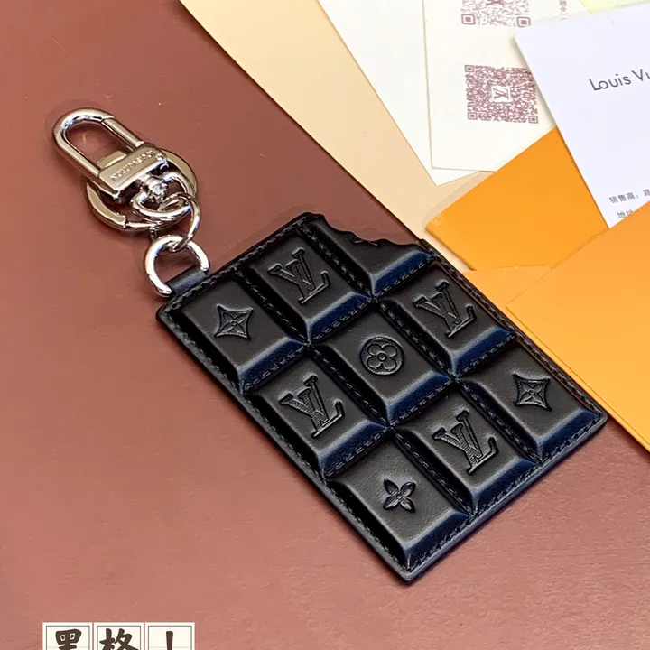 スーパーコピー ルイヴィトン キーホルダー